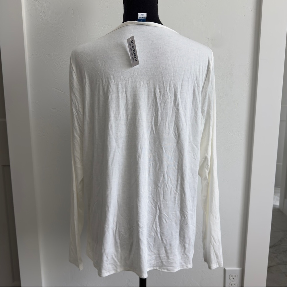 Old Navy Luxe NWT White Long Sleeve T Shirt M - Picture 4 of 6